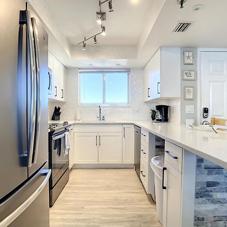 Вилла Oceanfront Balcony, Pool, Bbq, Steps To Flagler Ave Нью-Смирна-Бич Экстерьер фото